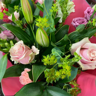 Delicate Charm - A charming and delicate bouquet in soothing pinks, perfect for a tender gesture of love or appreciation.